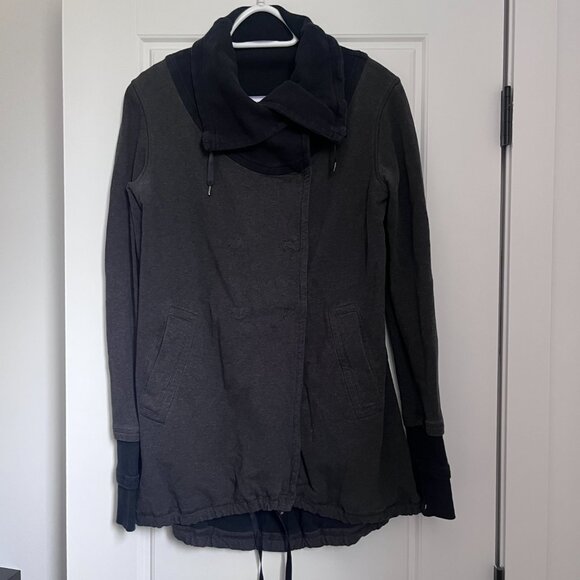 Vintage Lululemon Sweater - Picture 2 of 4